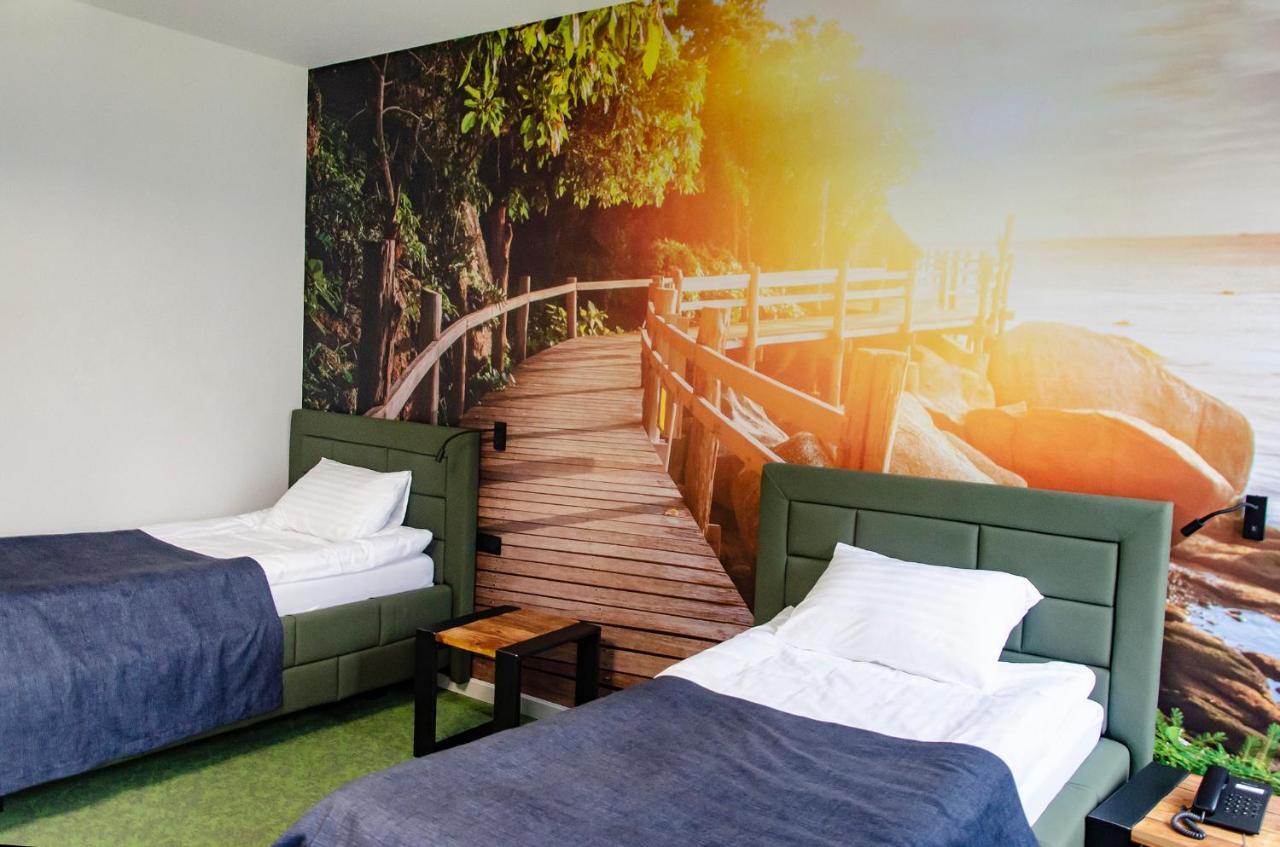 Metropol Hotel Srem Luaran gambar