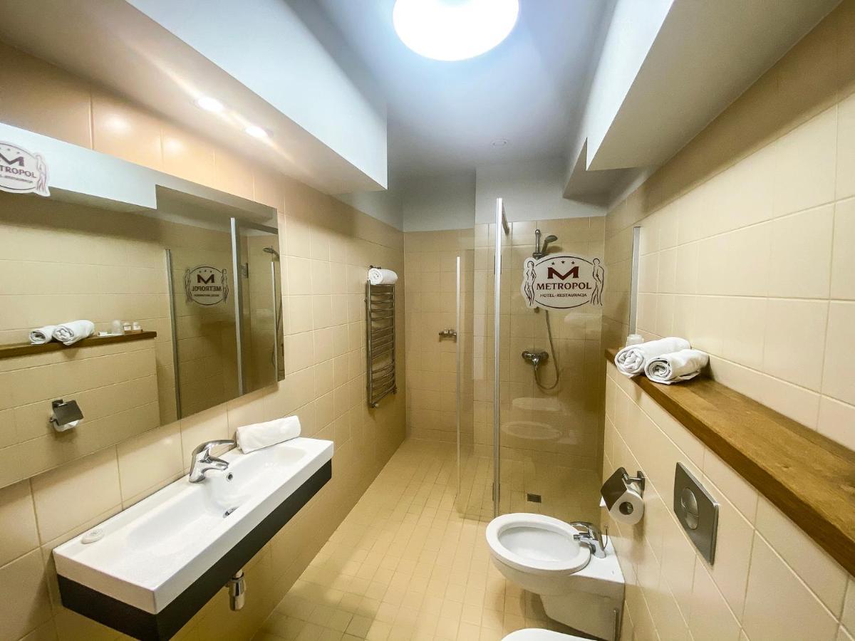 Metropol Hotel Srem Luaran gambar