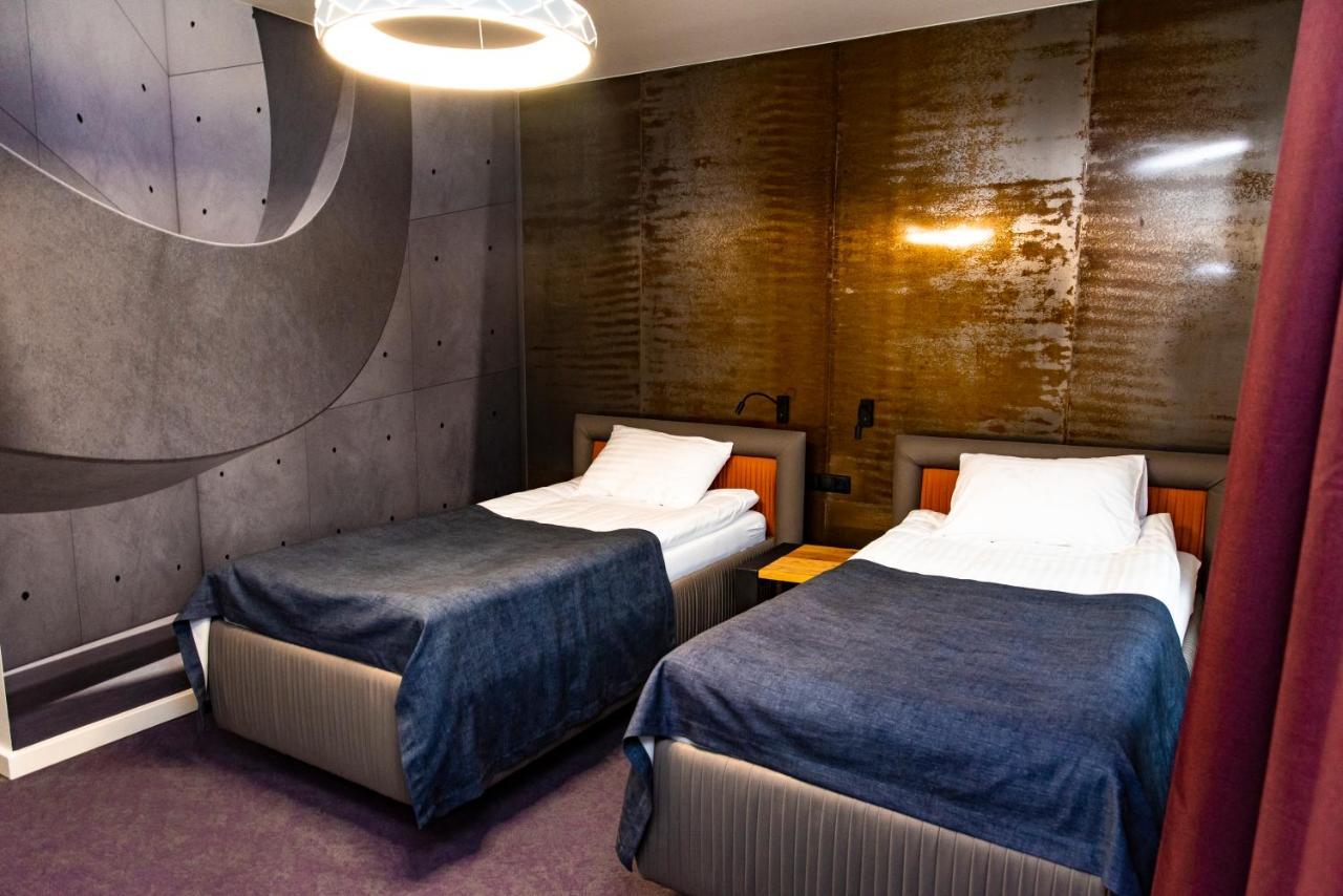 Metropol Hotel Srem Luaran gambar